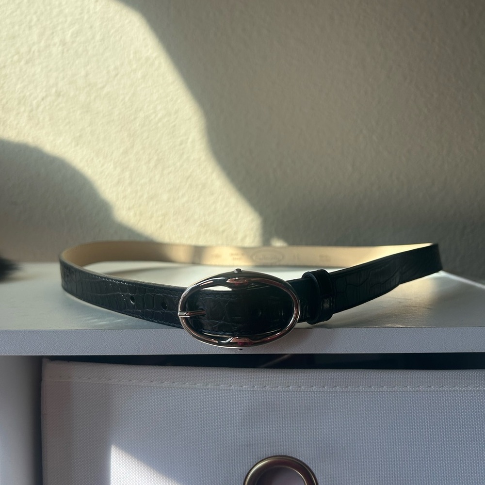 Talbots Black Croc-Embossed Belt with Tan Interior